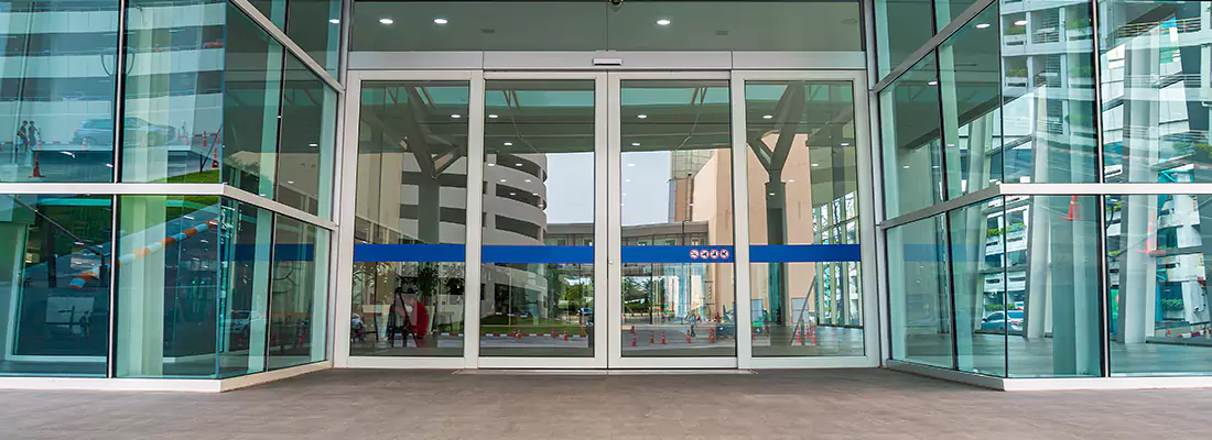 Automatic Glass Door Lock in Wekiwa Springs, FL